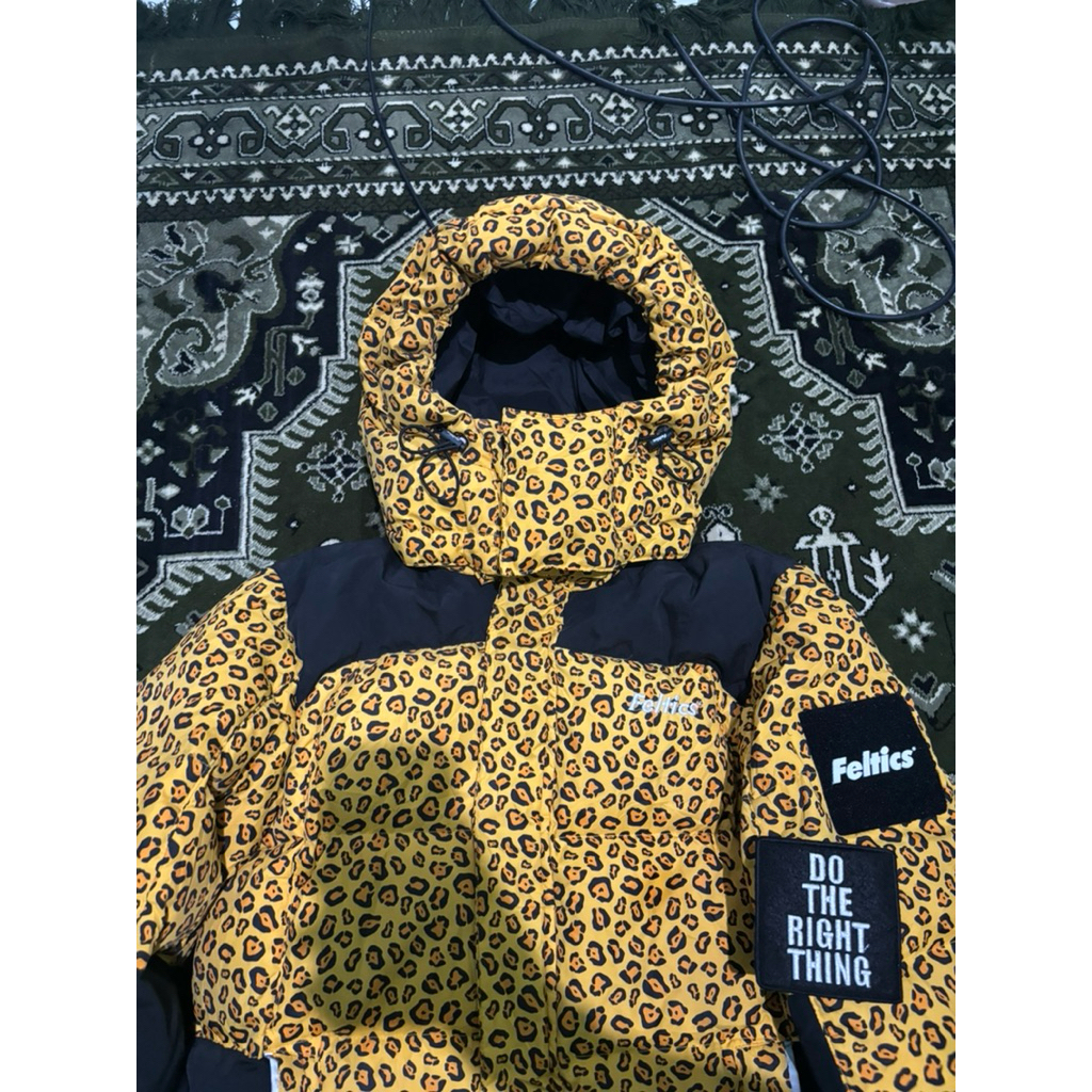 Jacket bulan outdoor Feltics second