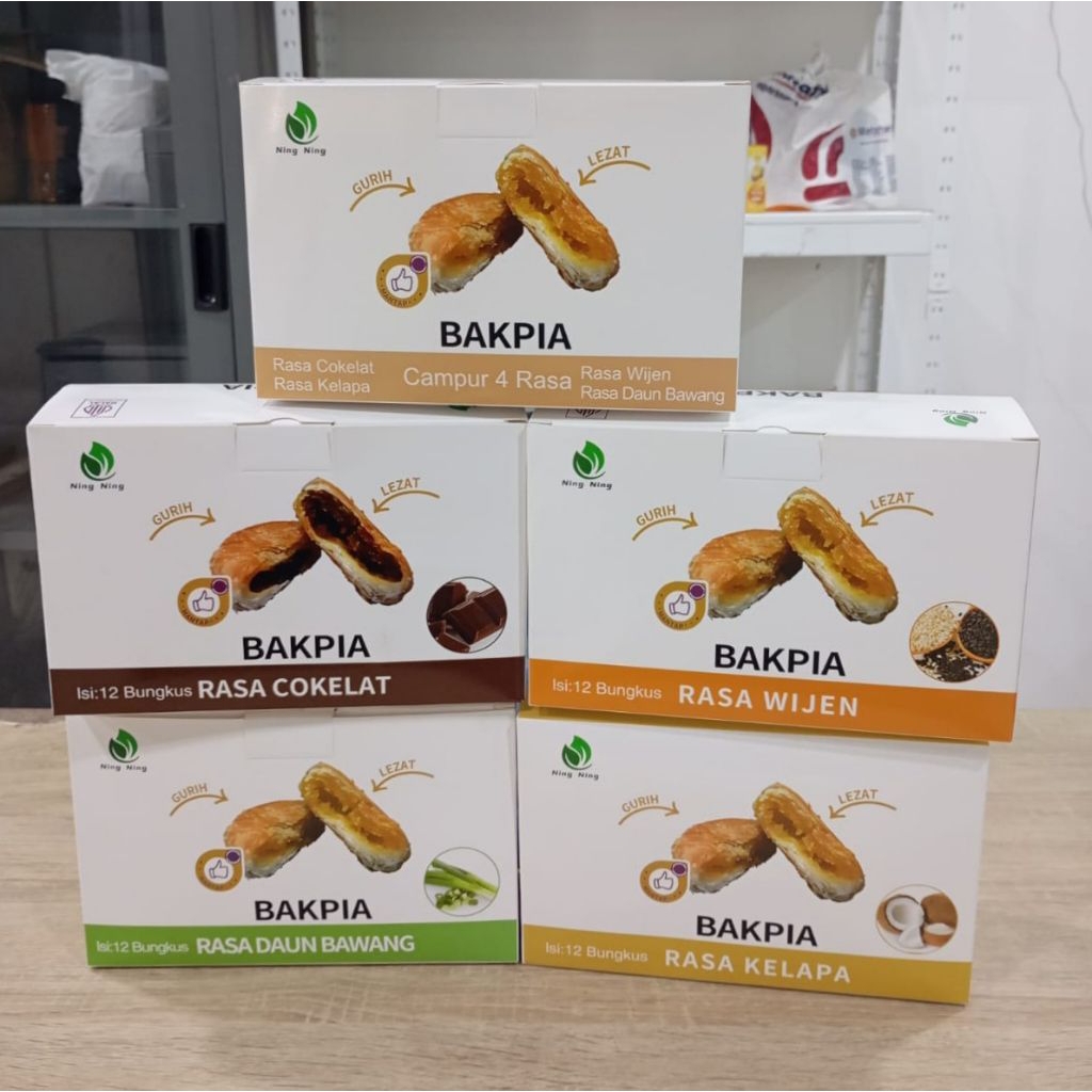

BAKPIA NING-NING Isi 12 – Pilihan Rasa Cokelat, Wijen, Kelapa, Daun Bawang & Campur 4 Rasa – Gurih & Lezat