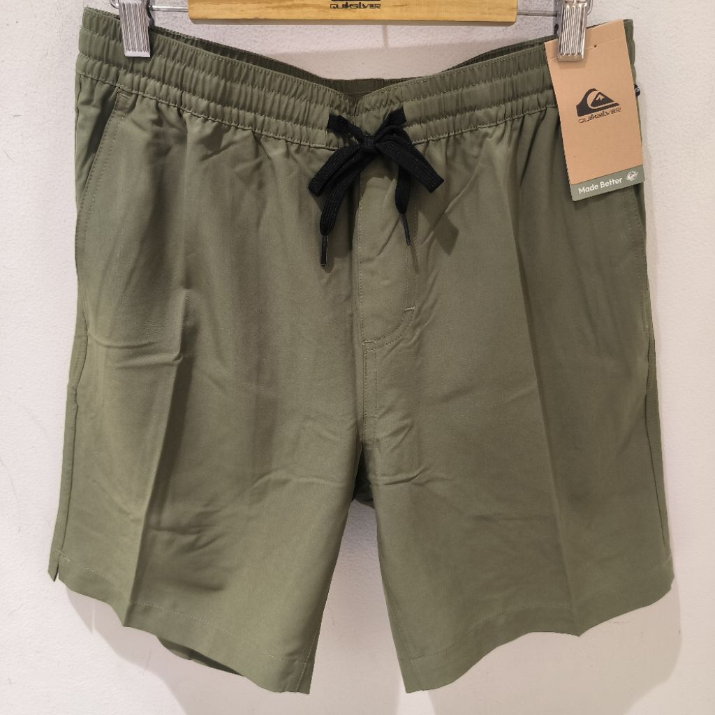 CELANA PENDEK QUIKSILVER TAXER AMPHIBIAN 18
