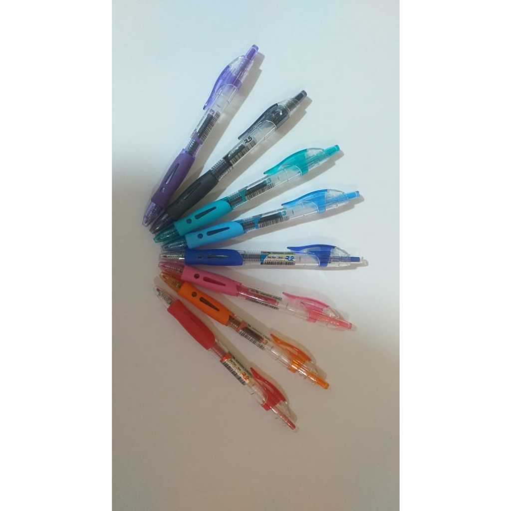 

Pulpen Gel Retractable Anti Luntur Hasil Tulisan Rapi Gel Pen Tersedia 8 Warna 0.7 mm 0.5 mm