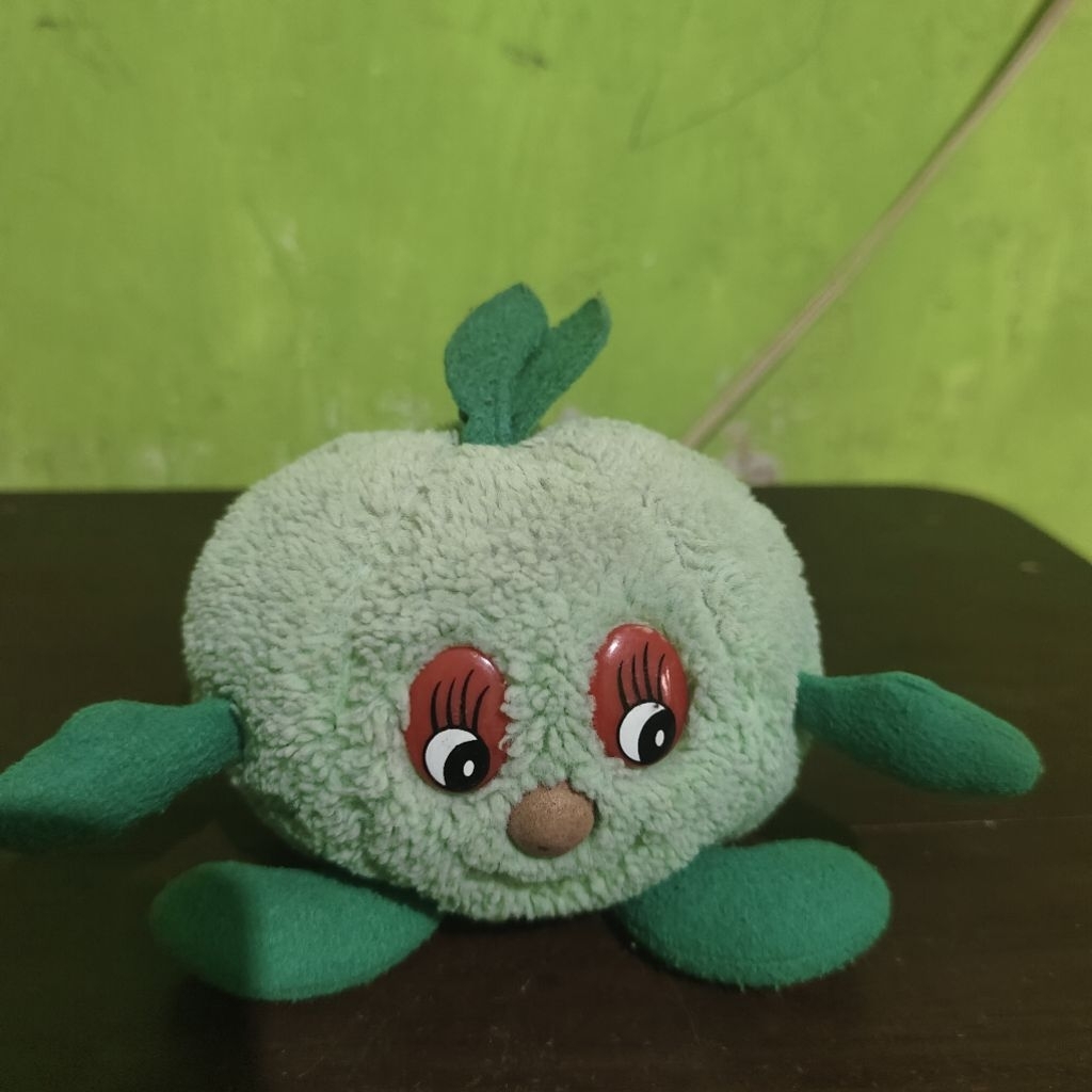 Preloved Boneka Buah Apel 11x11 cm Rare Item Thrift Bekas Murah (Jember)