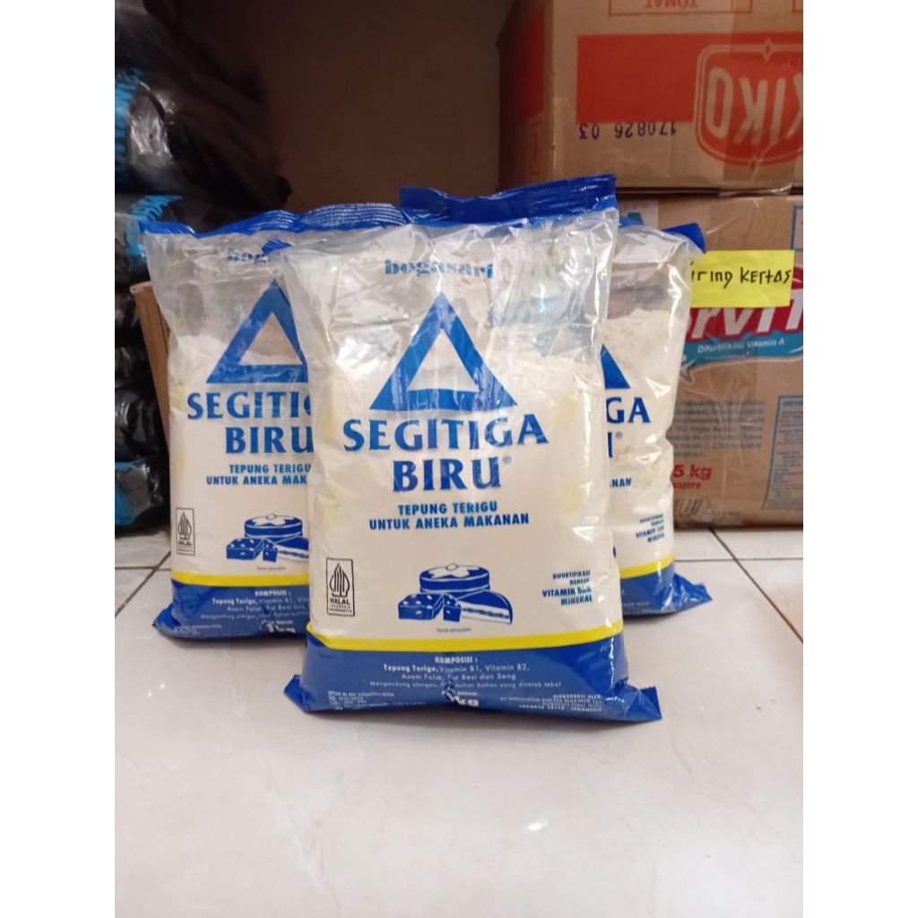 

Tepung Segitiga Biru Eknomis 1 kg