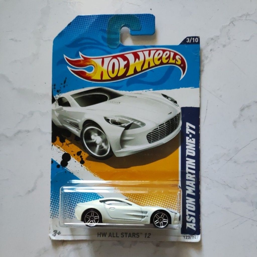 Hotwheels Aston Martin One 77