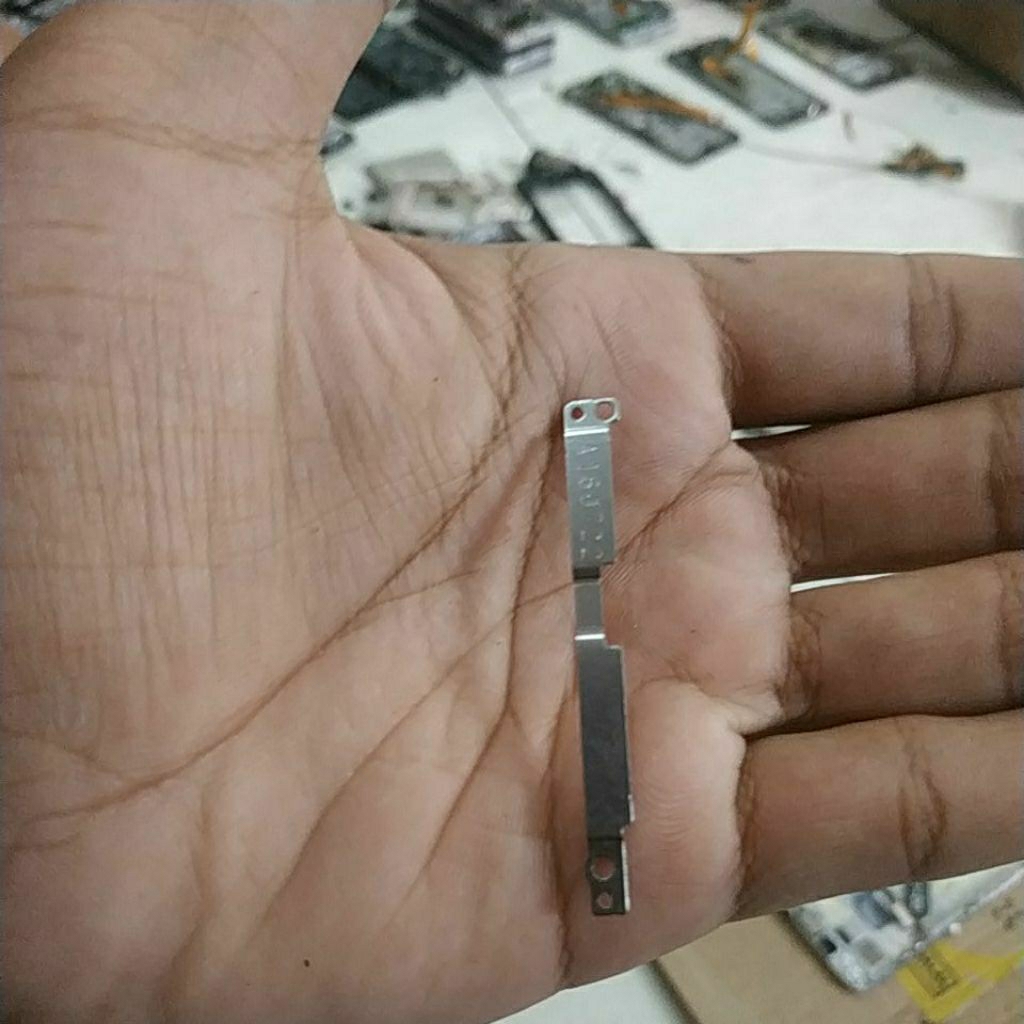 seng bekas Asus Zenfone 3 laser