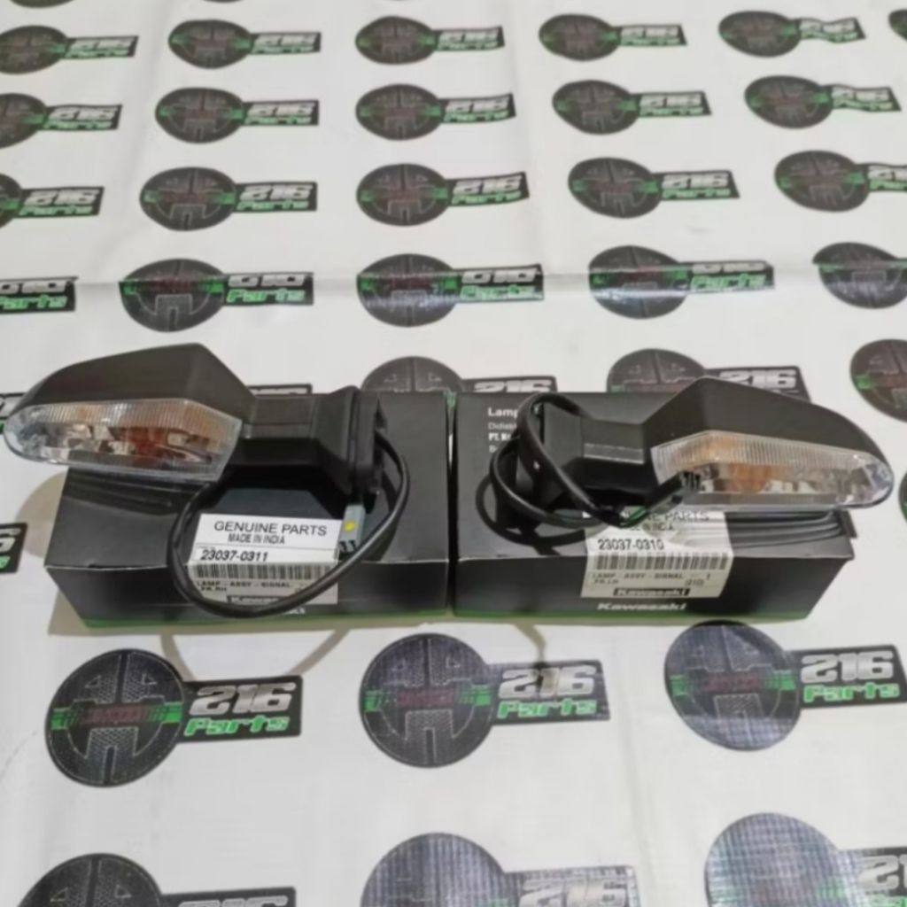 LAMPU SEIN DEPAN KANAN KIRI NINJA 250 RR MONO Z250 SL