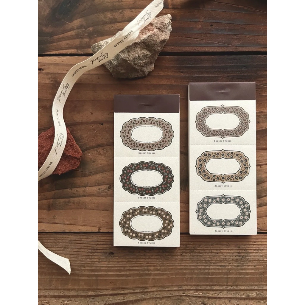 

Breezy Studio Letter Paper - cherry / ditzy floral