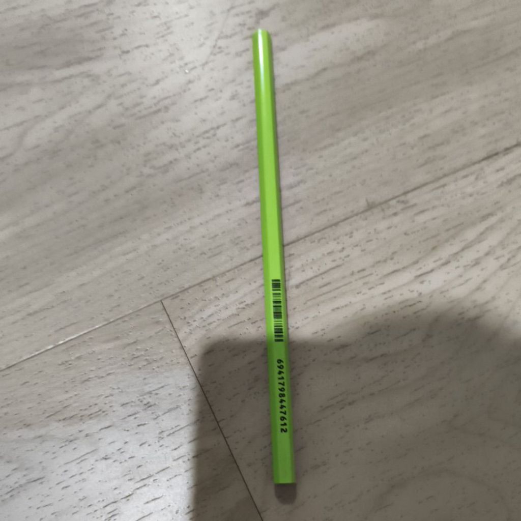 

pensil Deli enovation wood free satuan