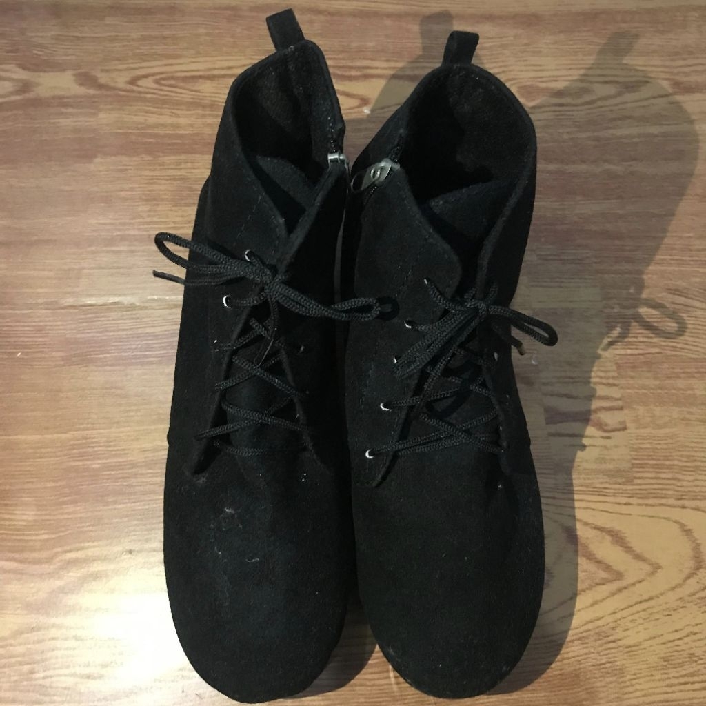 preloved new sepatu boots wanita