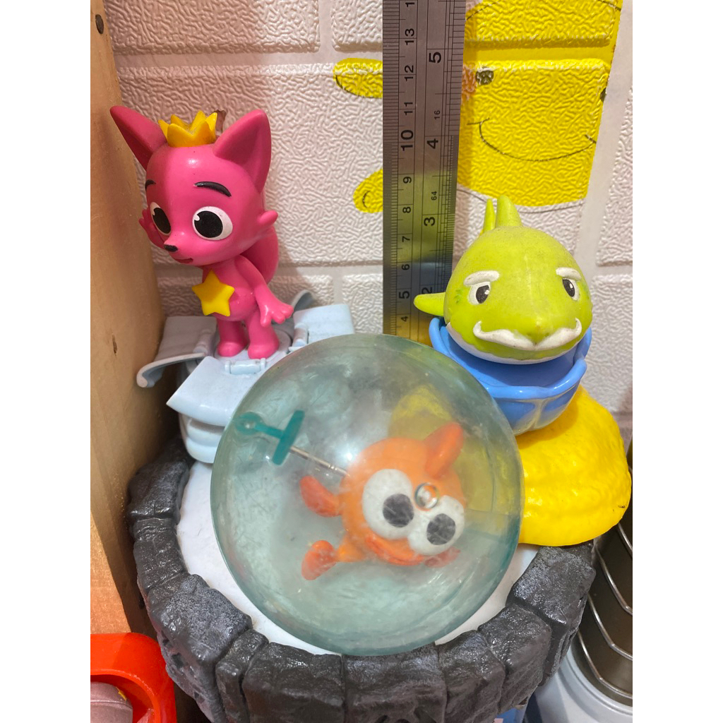 Baby Shark Happy Meals MCD Set
