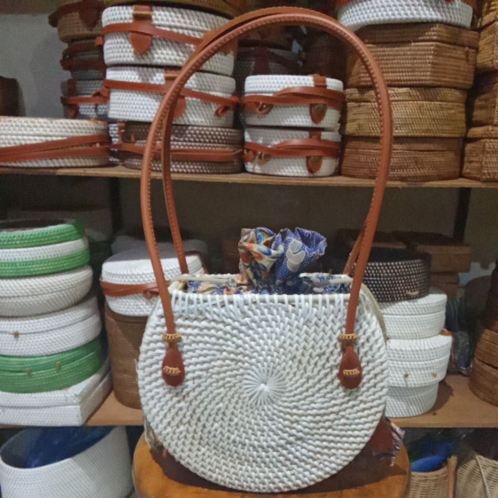 TAS ROTAN PUTIH POLOS / DOMPET RODA KAIN SERUT tali jinjing