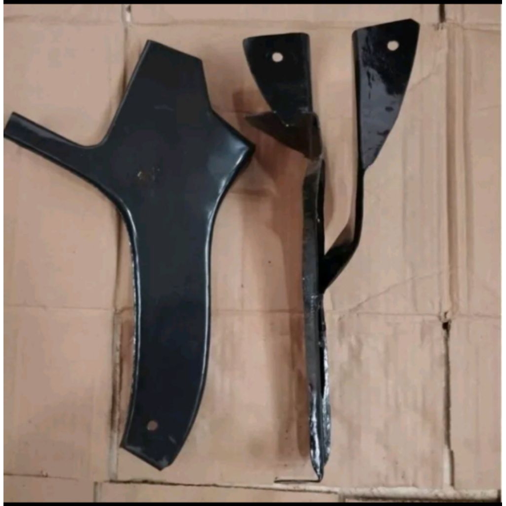 kaki bumper depan kijang grand/super