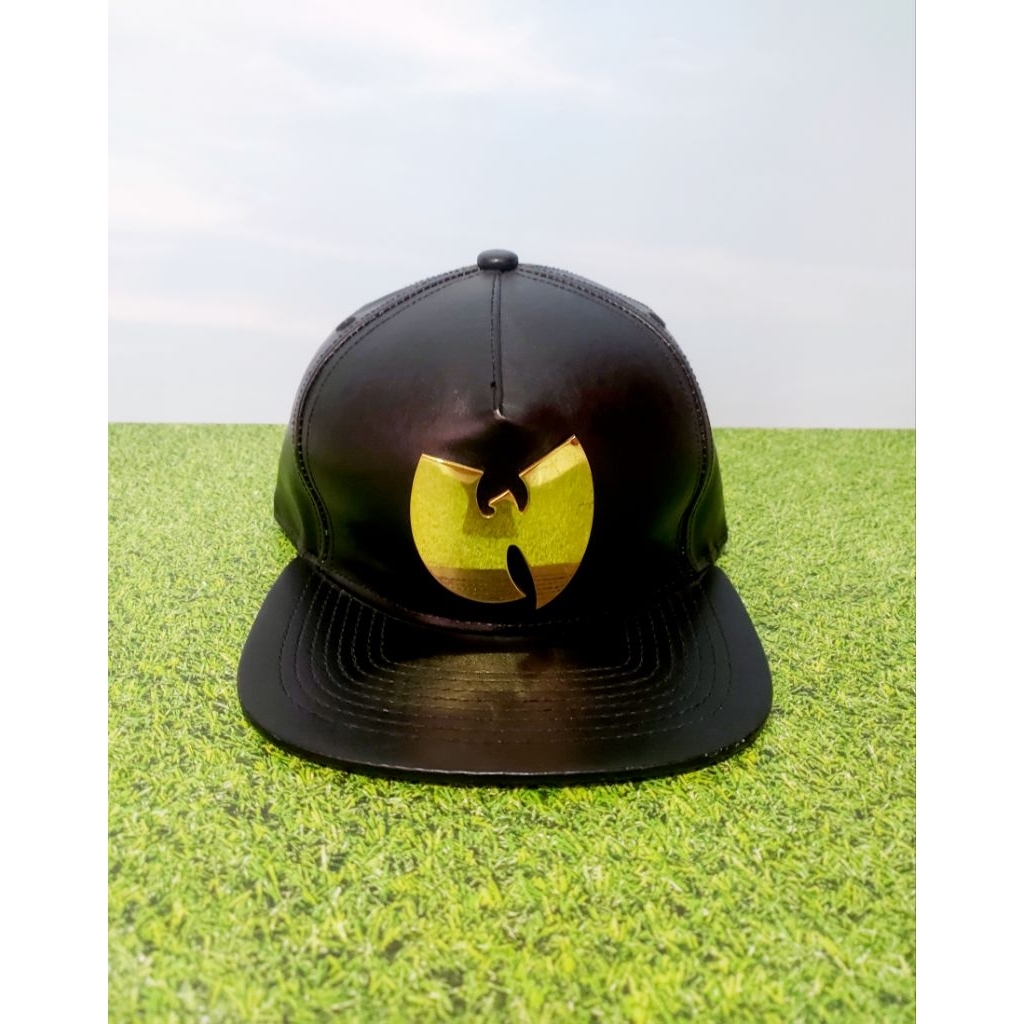 TOPI WUTANG METAL LOGO BIG LOGO FOR COLLECTOR