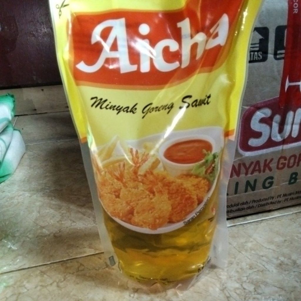 

Minyak goreng Aicha 900ml