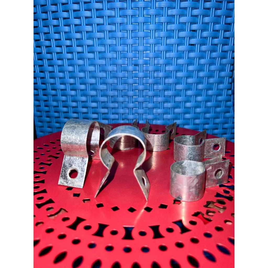 Penjepit Pipa Besi Galvanis Untuk Instalasi Listrik dan Air, Klem Omega. Klem Pipa