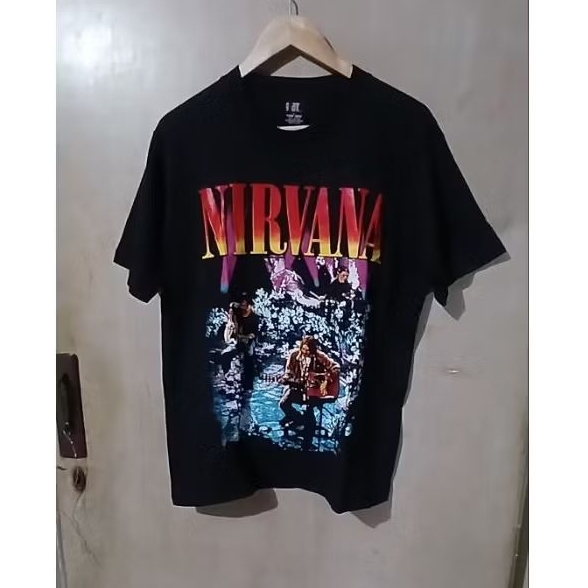 kaos NIRVANA.Tag Giant.