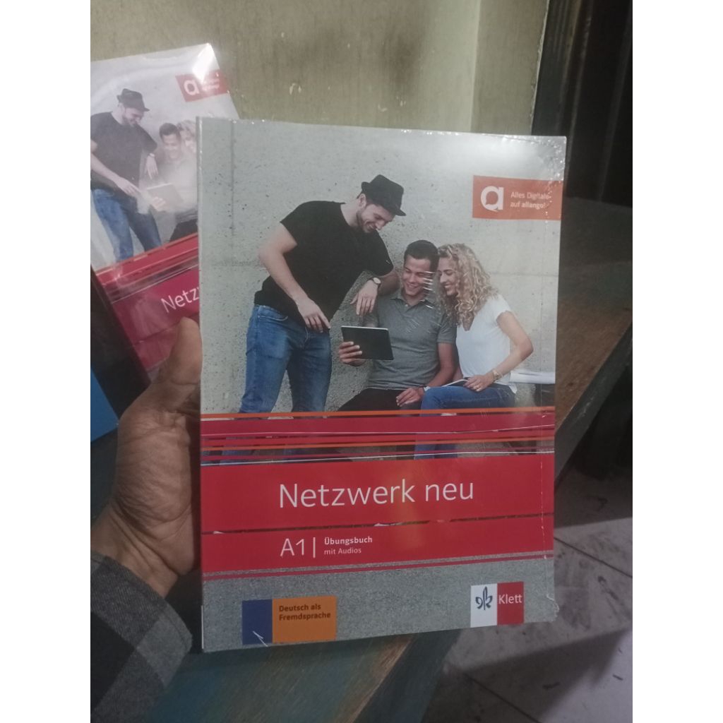 buku belajar bahasa Jerman netzwerk A1 ubungsbuch full colour