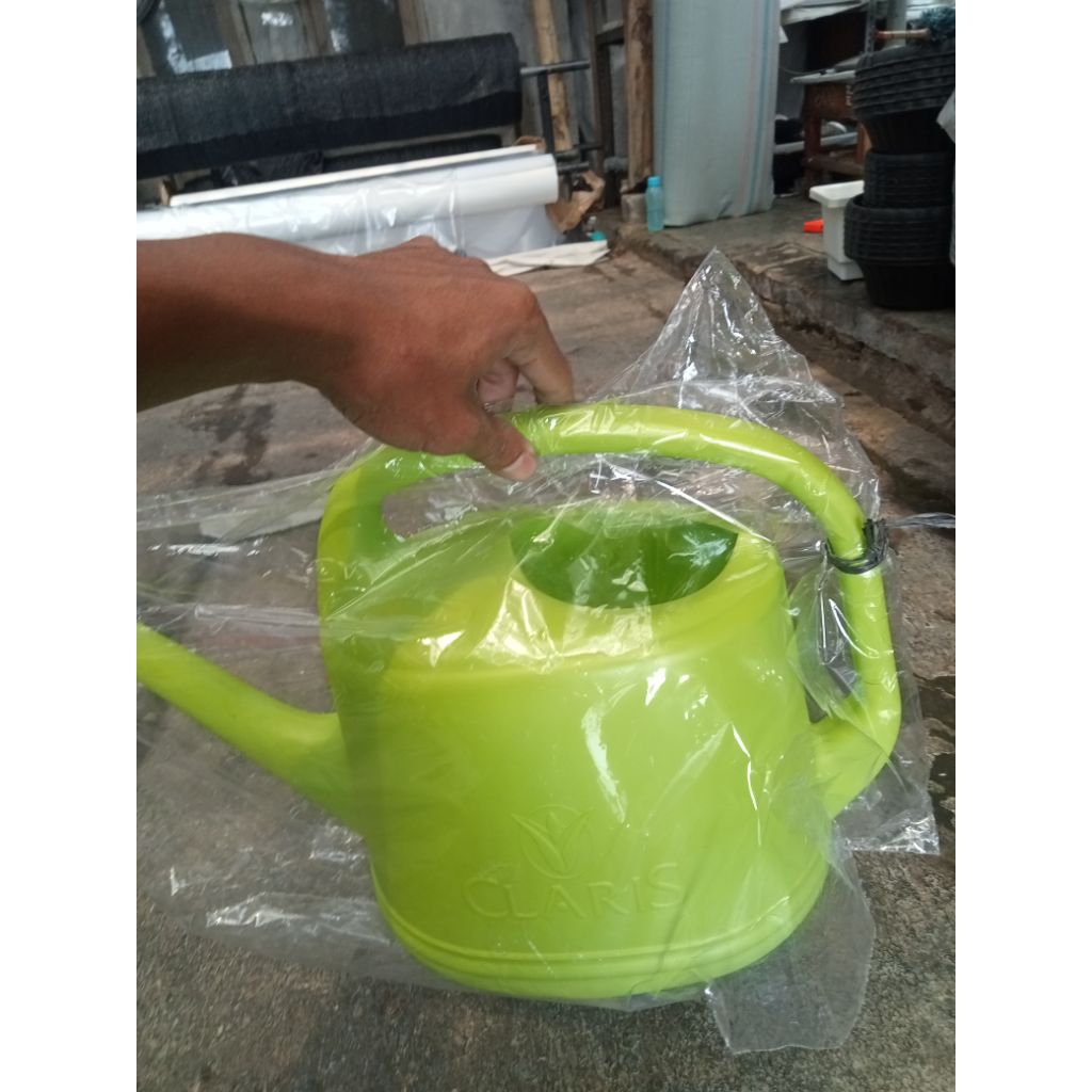Alat Penyiram Tanaman - Alat Penyiram Gembor - Watering Can