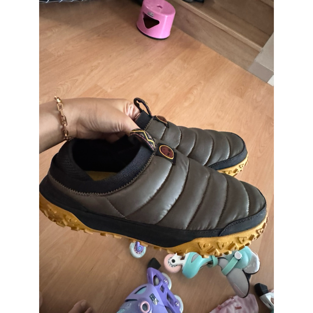 preloved sepatu timberland size 43