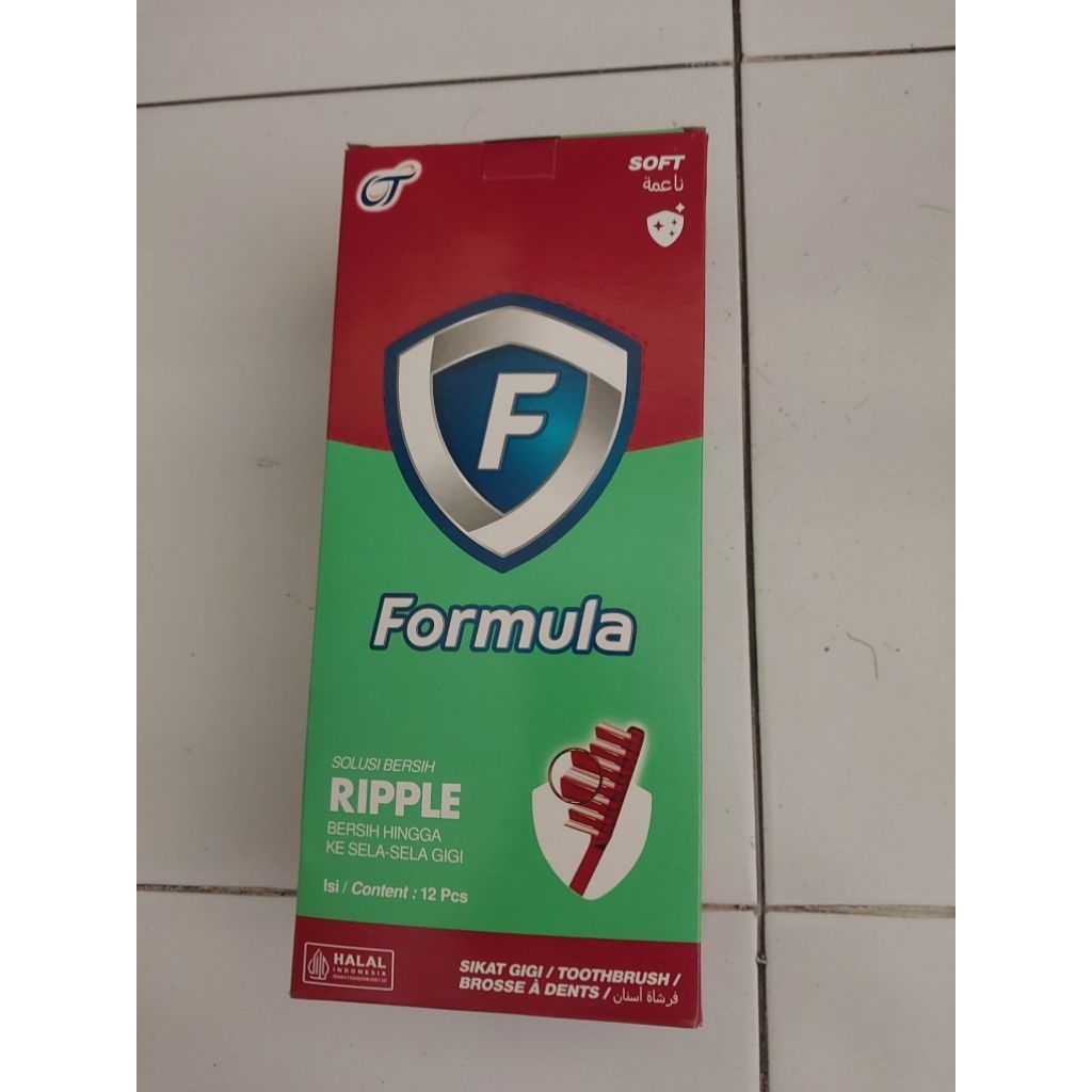 sikat gigi formula /1box (isi12)
