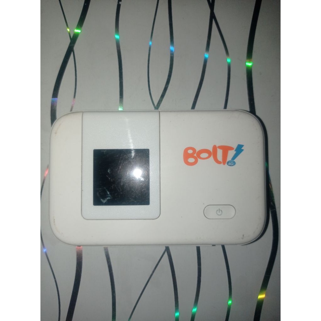 modem e5372s  masih bawaan pabrik ( belum unlock)
