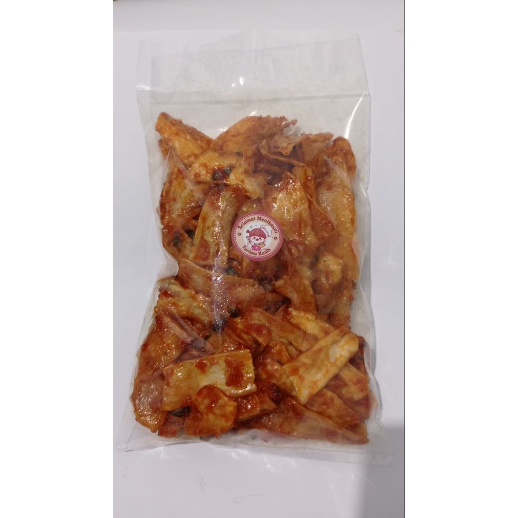 

Keripik Singkong 200g | Keripik Singkong Pedas Manis | Keripik Singkong sambal daun jeruk | Kripik Singkong Renyah | Kripik Singkong 200g