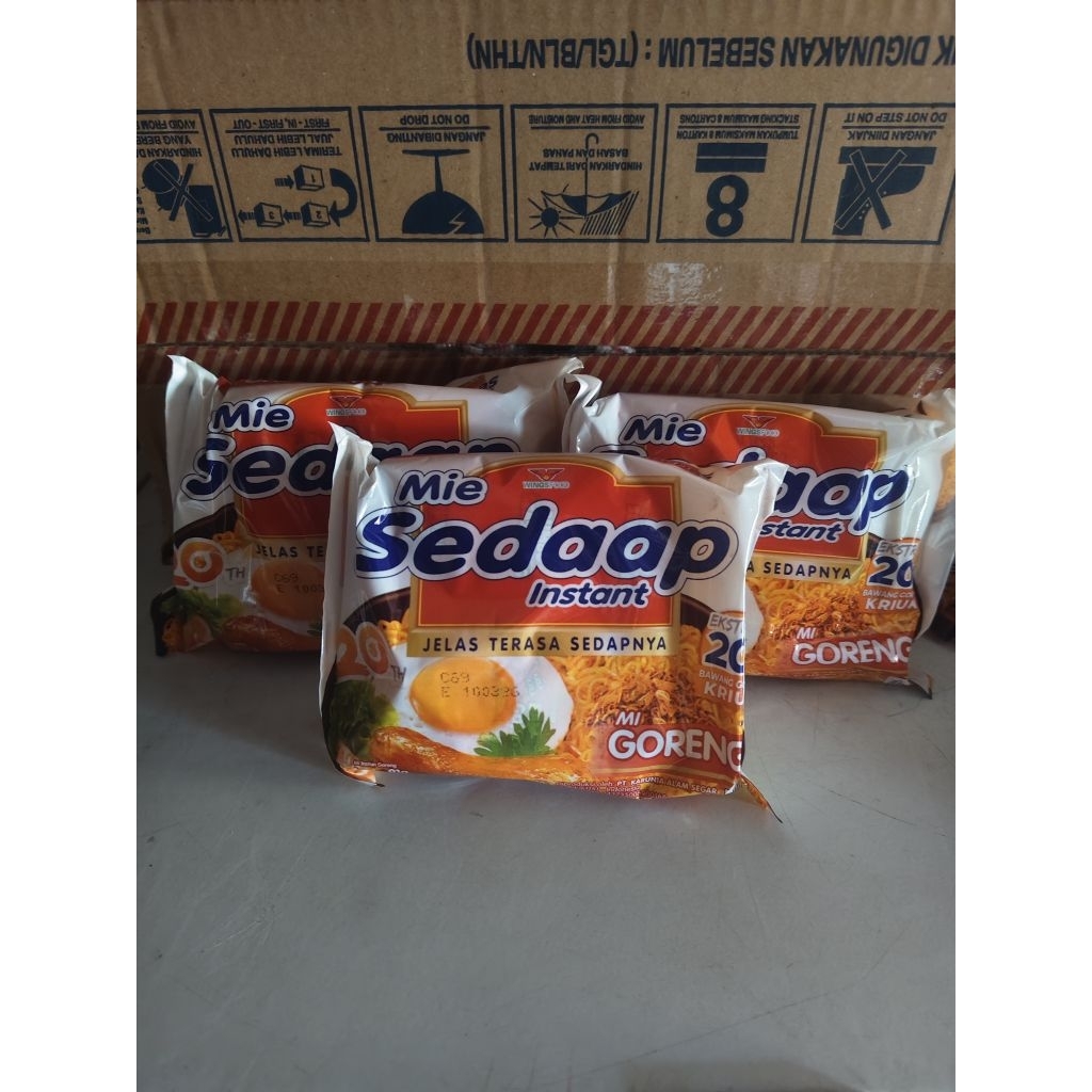 

Mie Sedap Gorengg isi 3 pcs