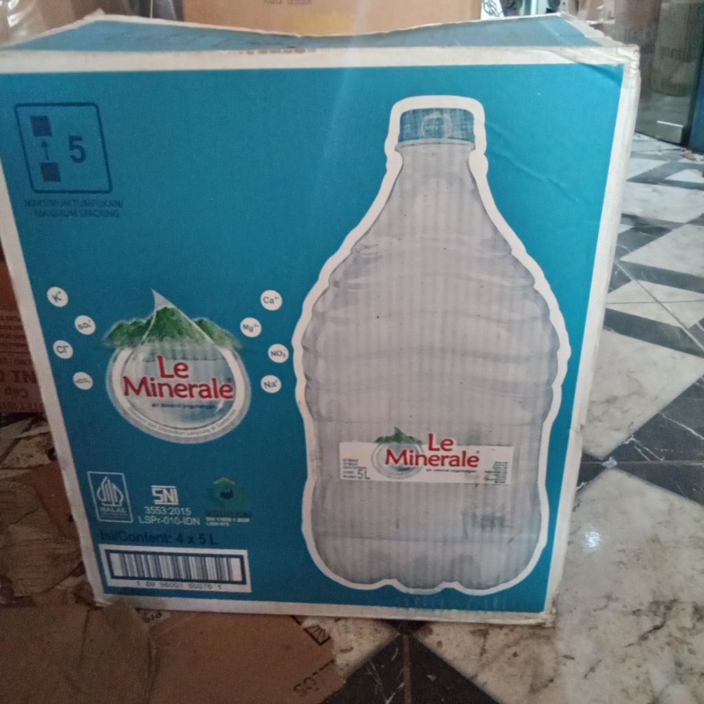 

Minuman Le Minerale Galon 5Liter