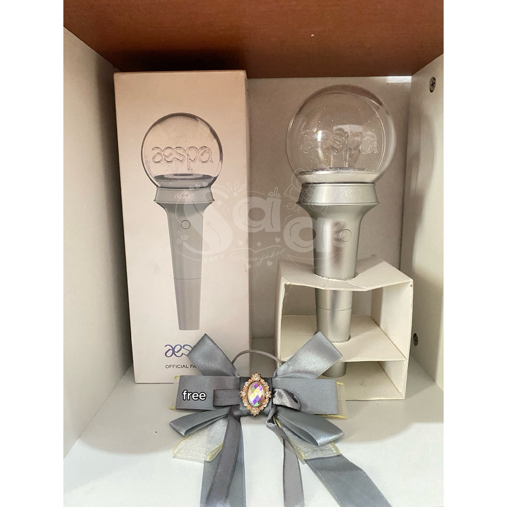 WTS PRELOVED OFFICIAL LIGHTSTICK AESPA