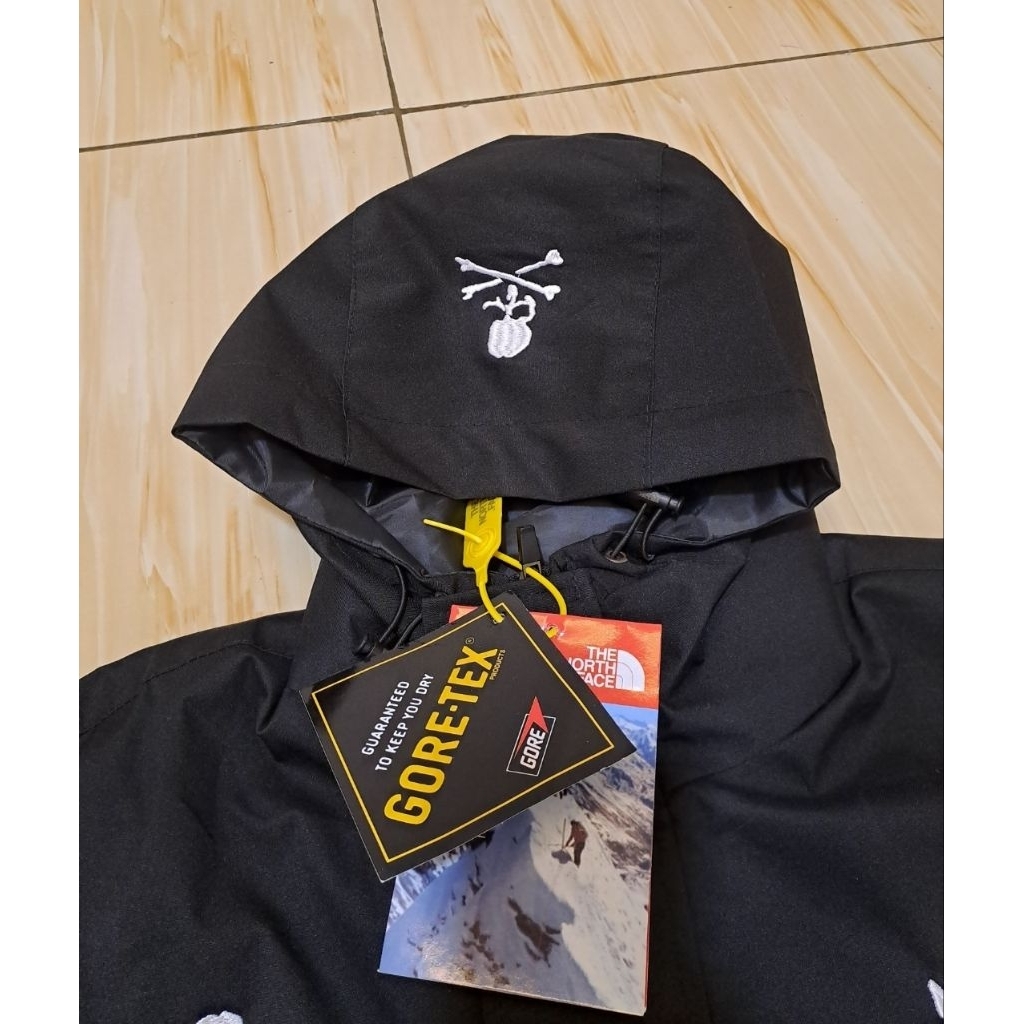 jaket mastermind x tn*f