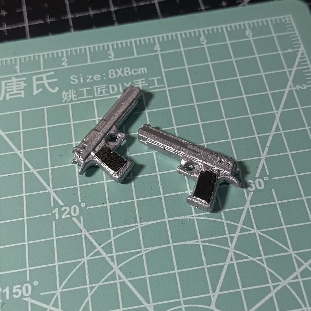 Weapon/Senjata Desert Eagle SHF Deadpool 2 (Recast) Skala 1/12 Kitbash For Figma, SHF, Mafex, Revolt