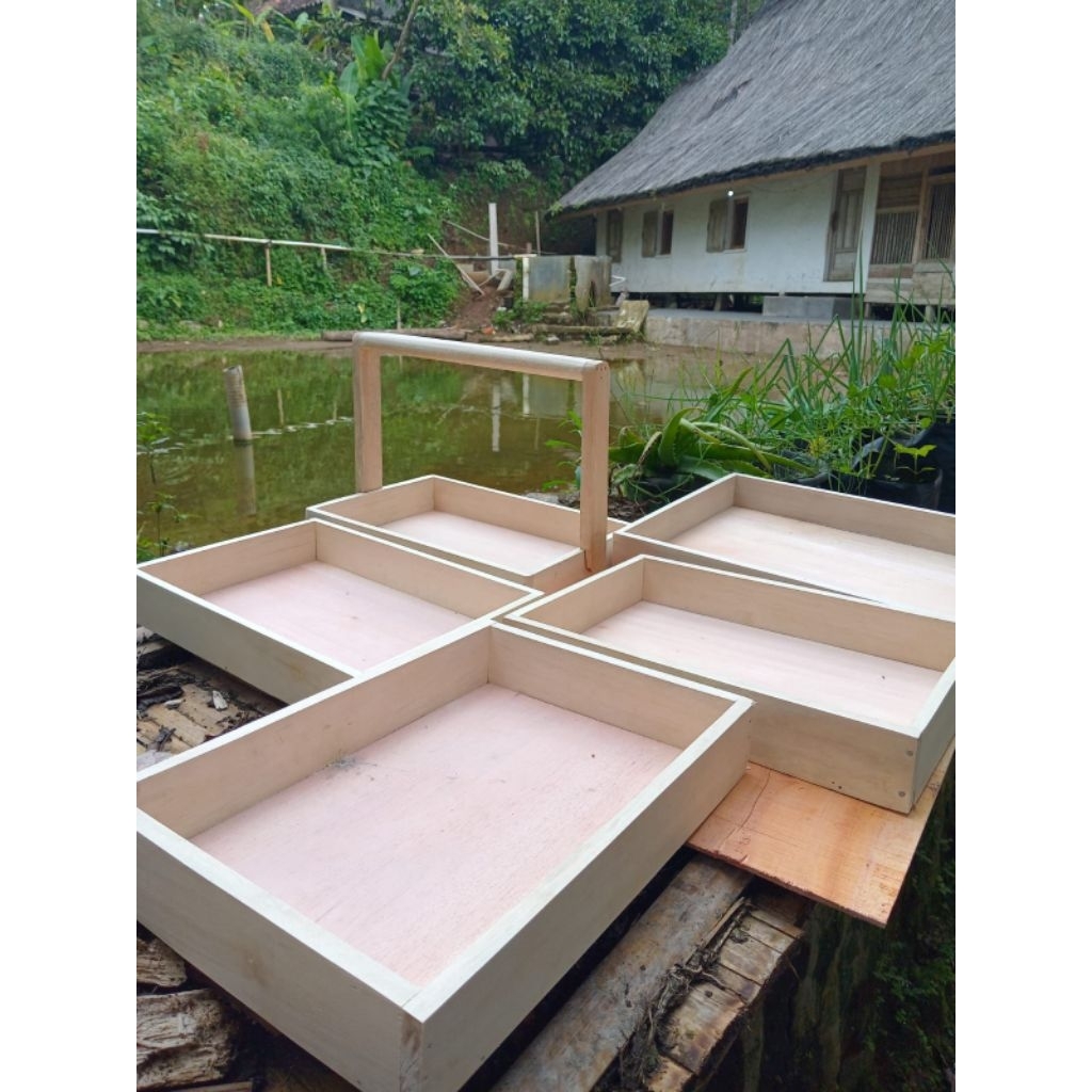 

kotak hantaran pernikahan