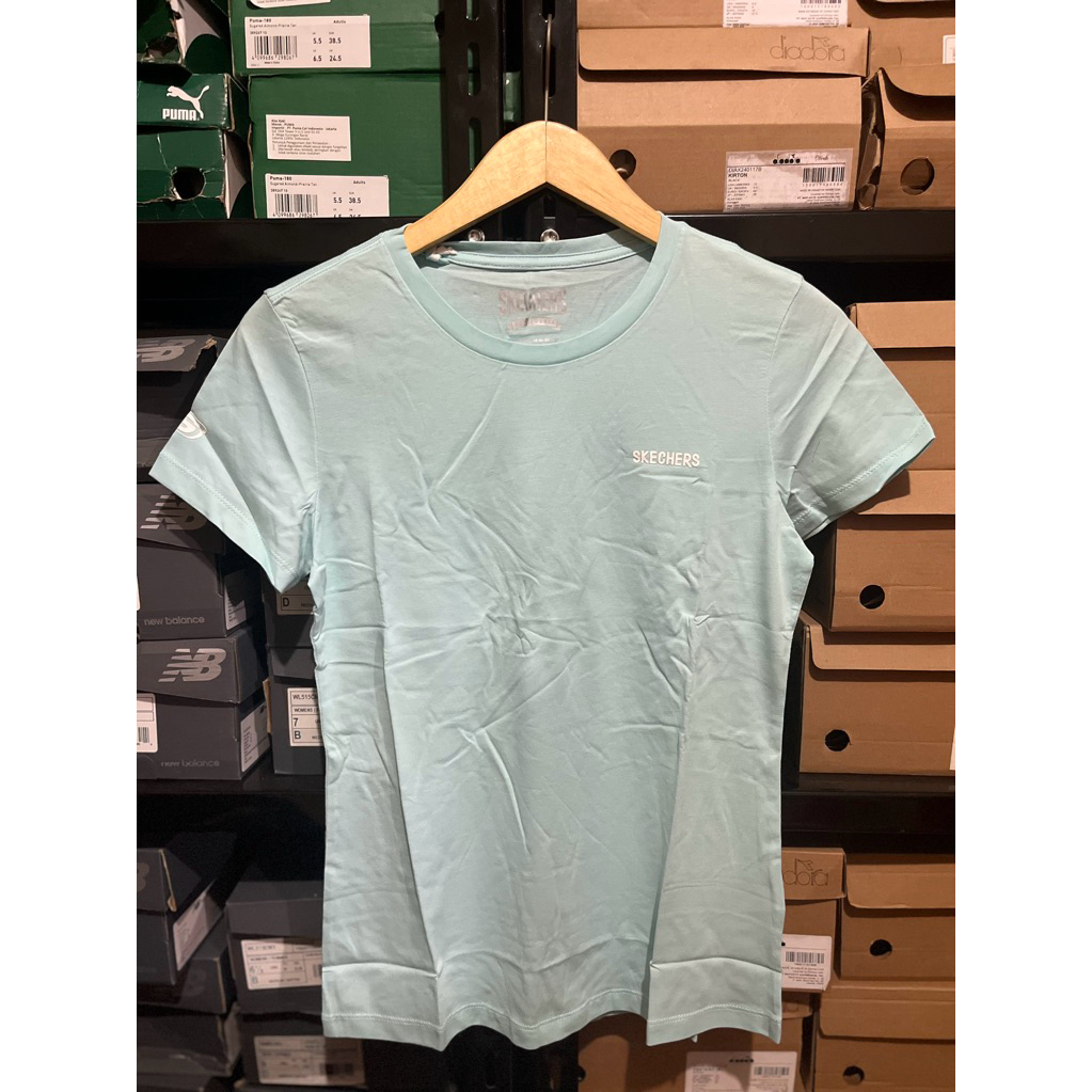 Kaos Skechers Wanita