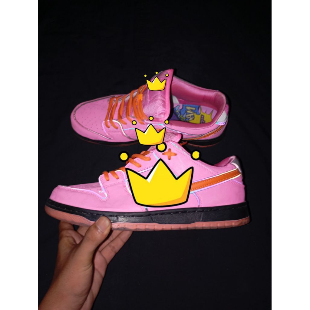 SB Dunk Low The Powerpuff Girls Blossom Size 43 Second