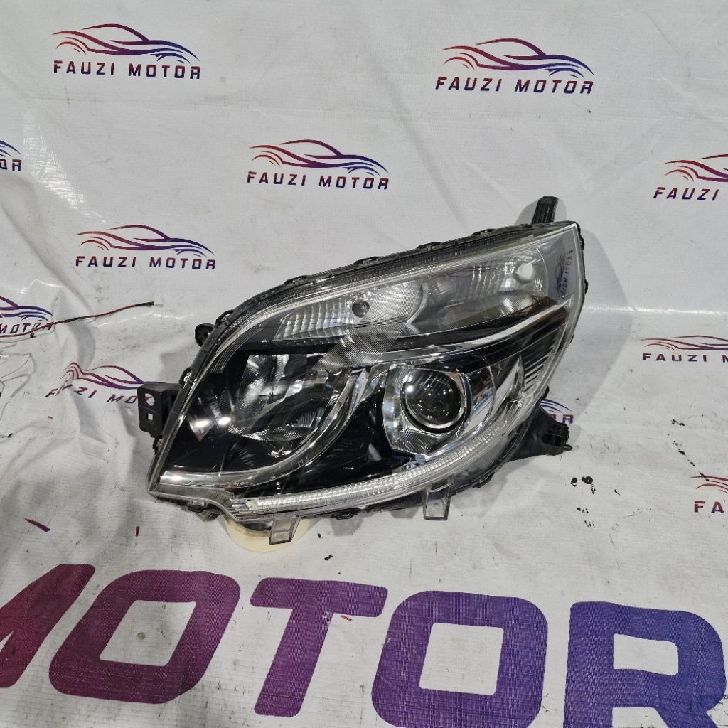 Headlamp lampu depan rush terios 2015 2016 Original- kiri