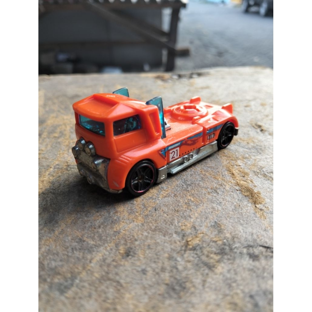 hotwheels loose/bekas/second  HW TRUCK