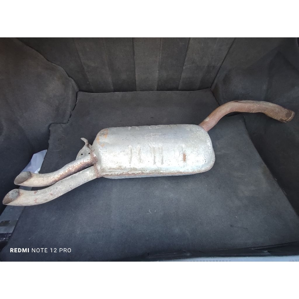 knalpot belakang oem 300E W124 boxer ORIGINAL