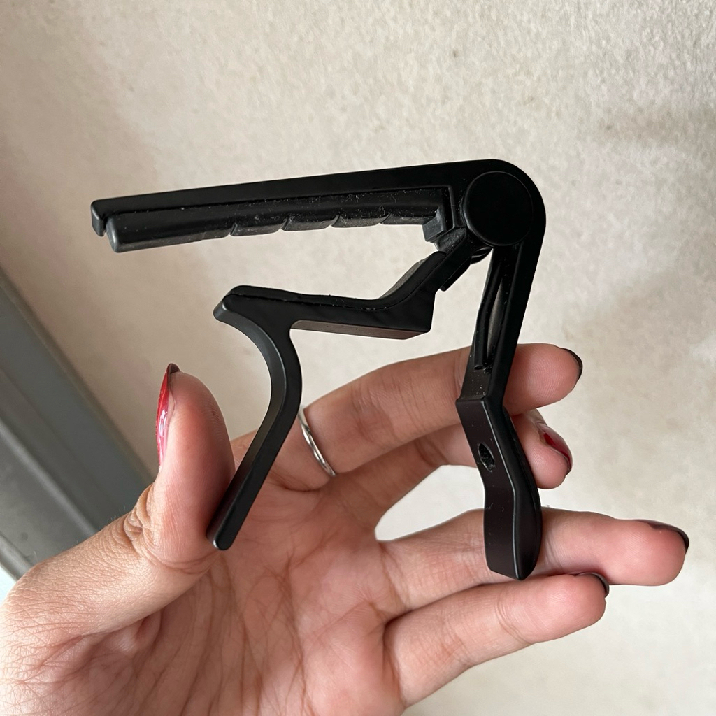 CAPO GITAR UKULELE BEKAS