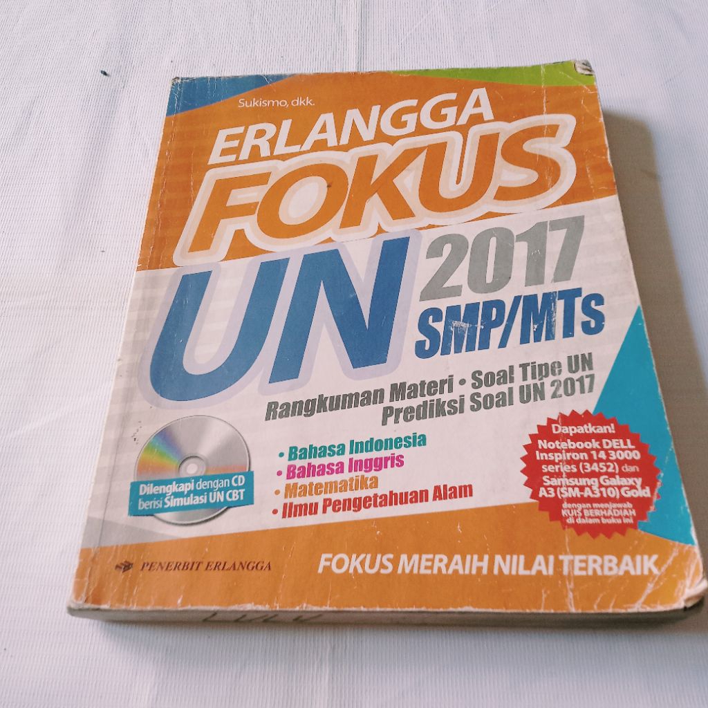 BUKU ERLANGGA FOKUS UN SMP/MTs 2017(BEKAS)
