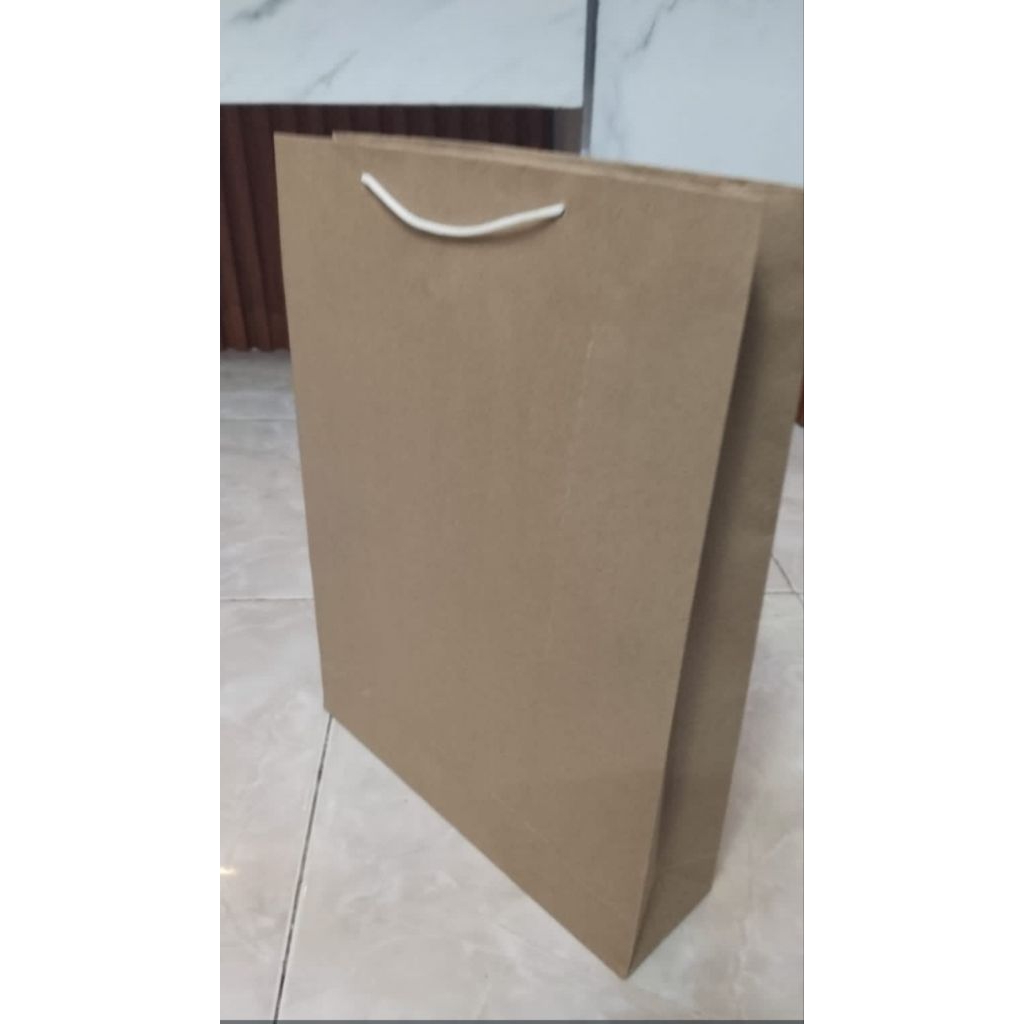 

paperbag ukuran L jumlah 12 pcs ( 25x9x35cm)
