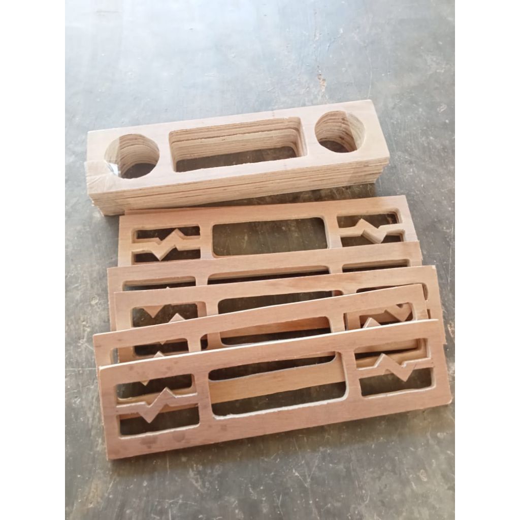 Panel box power CA10 11x44cm, triplek 12mm semi meranti