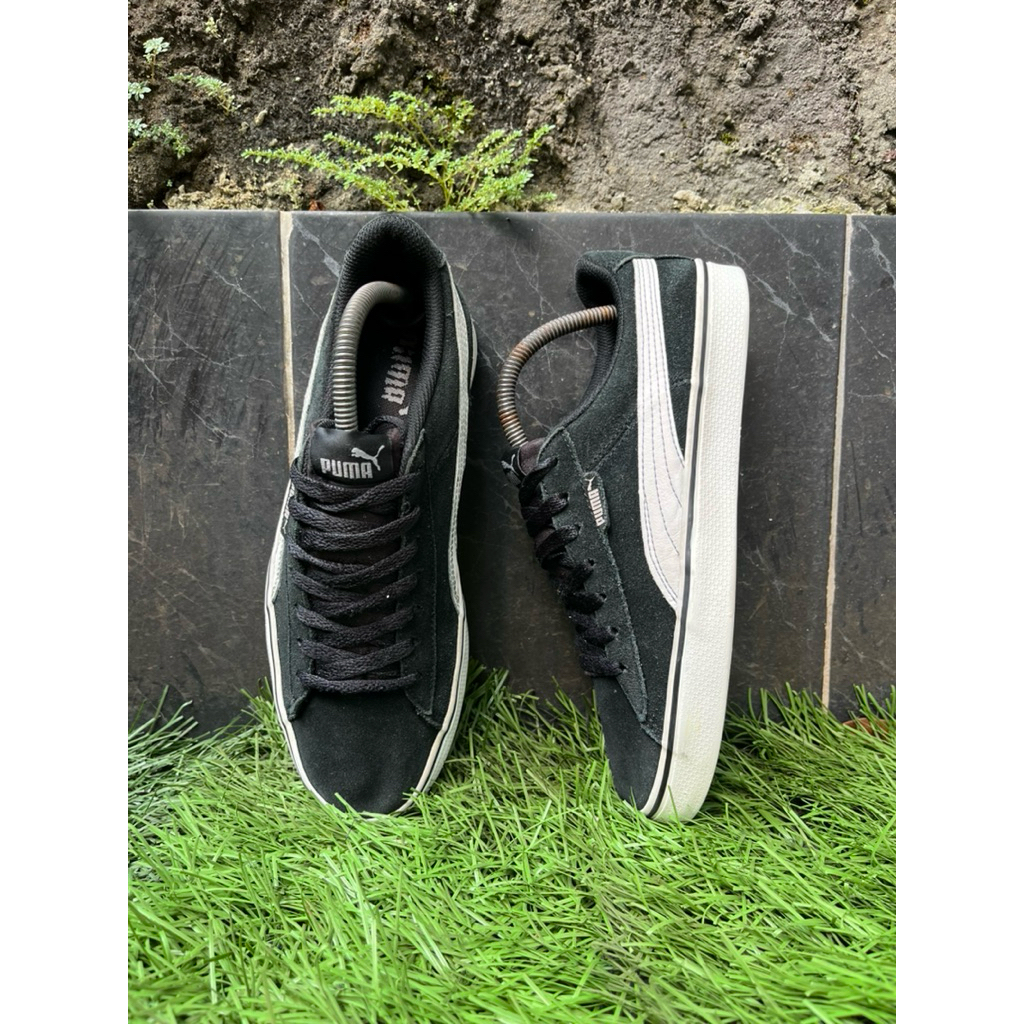 Sepatu Puma casual black white second - size 40
