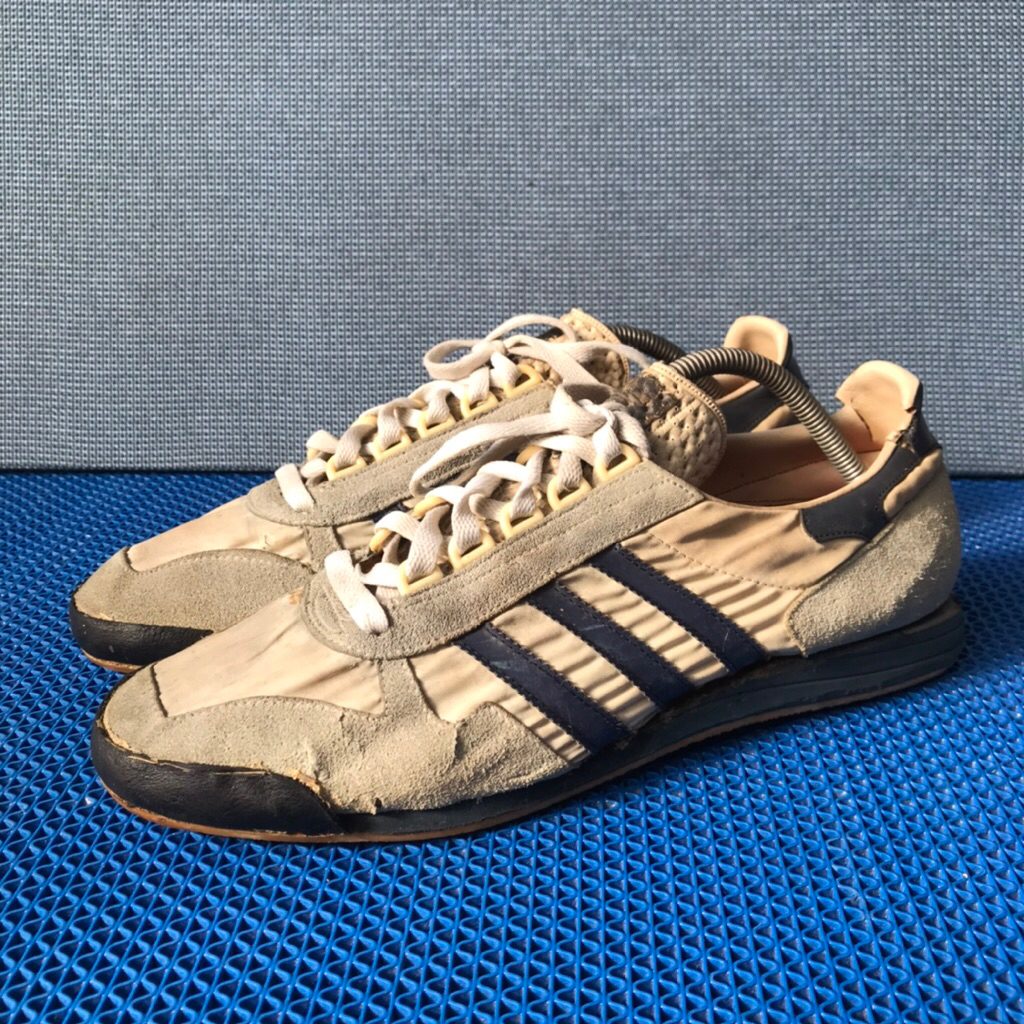 Vintage Adidas Archives Sl 80 grey navy stripes  Gumsole sliced  Made In West Germany  Size 10uk 28 