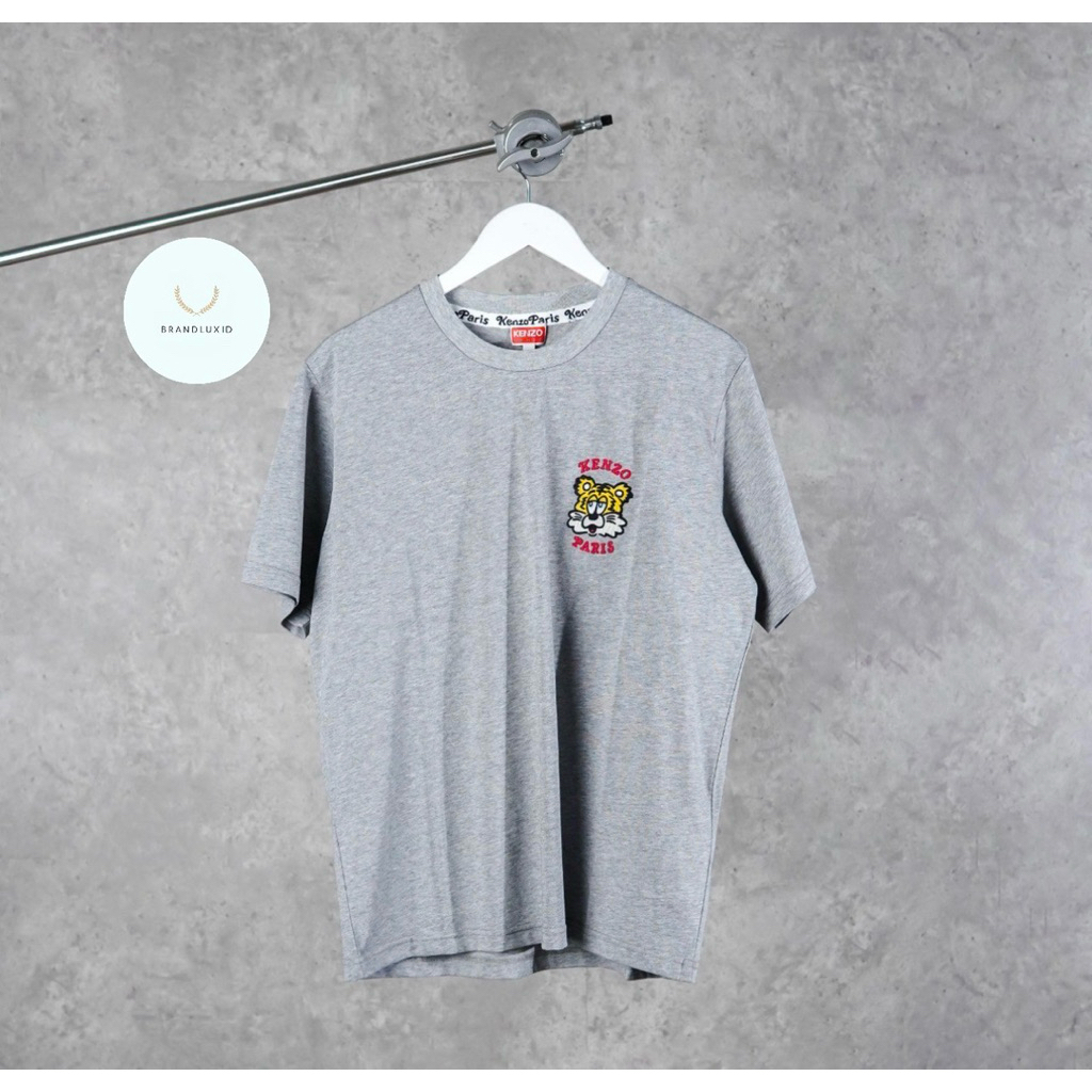 Kenzo Paris Verdy Pocket Tiger Embroidery Tshirt in Black & Grey (unisex)