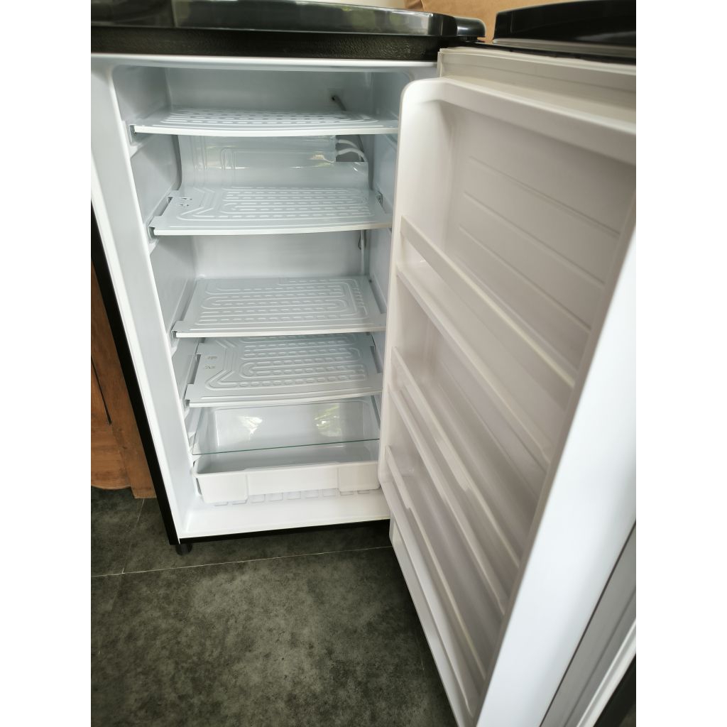 Kulkas Freezer Aqua