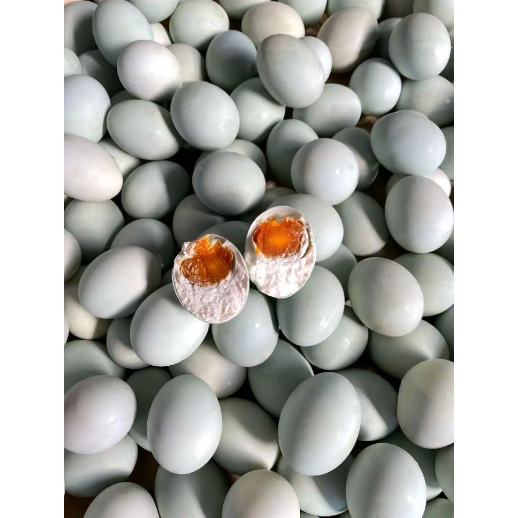 

Telur asin berkualitas masir, gurih, berminyak & halal