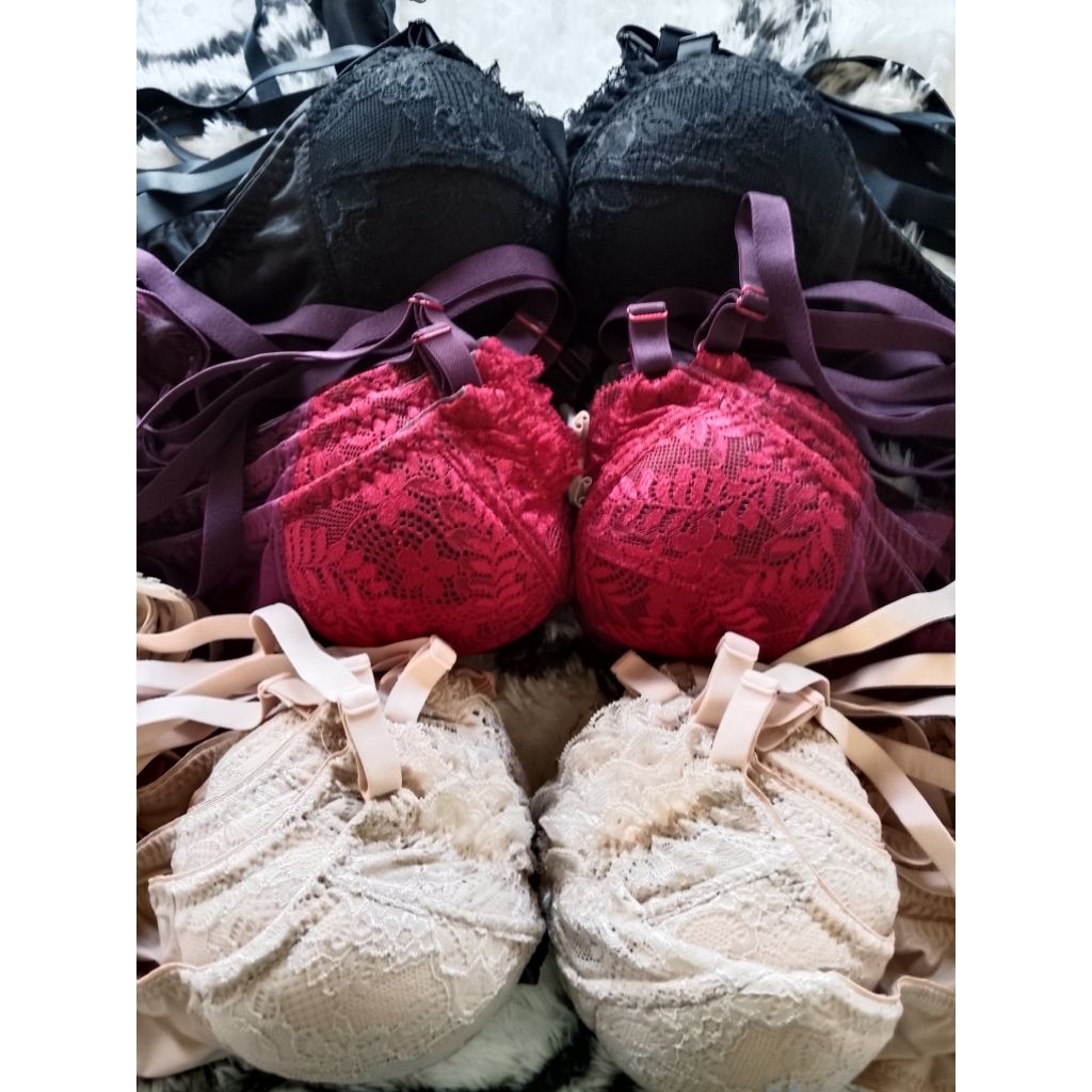 KONVEKSI 2 Lusin [1Lusin Bra Dan 1Lusin Cd] Bra Brukat Tanpa Kawat, Cd Motif Renda