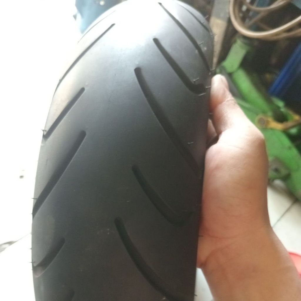 ban luar 110/70.12 maxxis