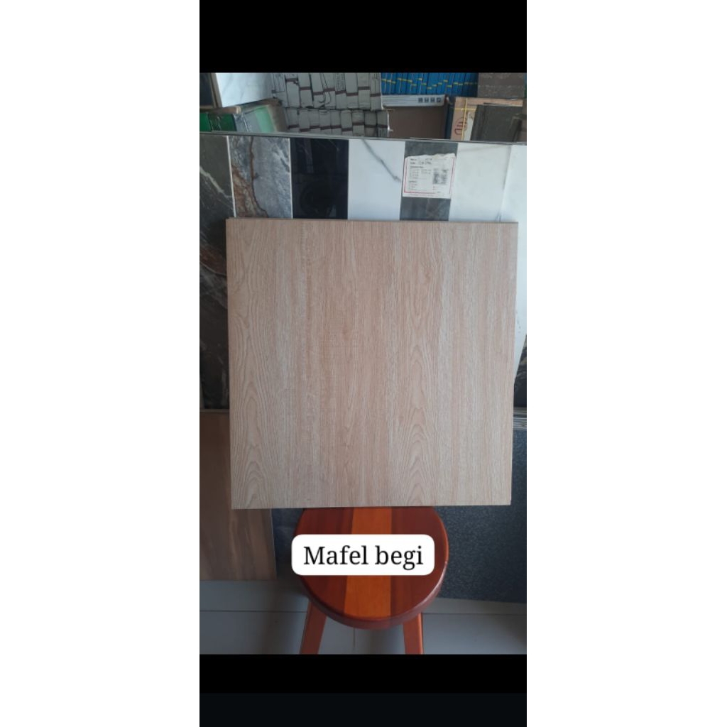 Granit Lantai motif kayu 60x60 textur matte/dop