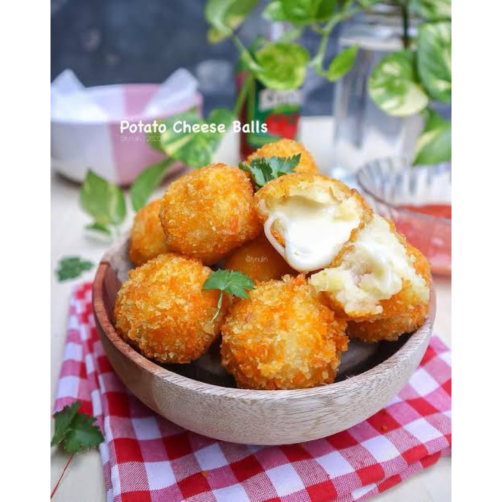 

POTATO CHEESY BALL