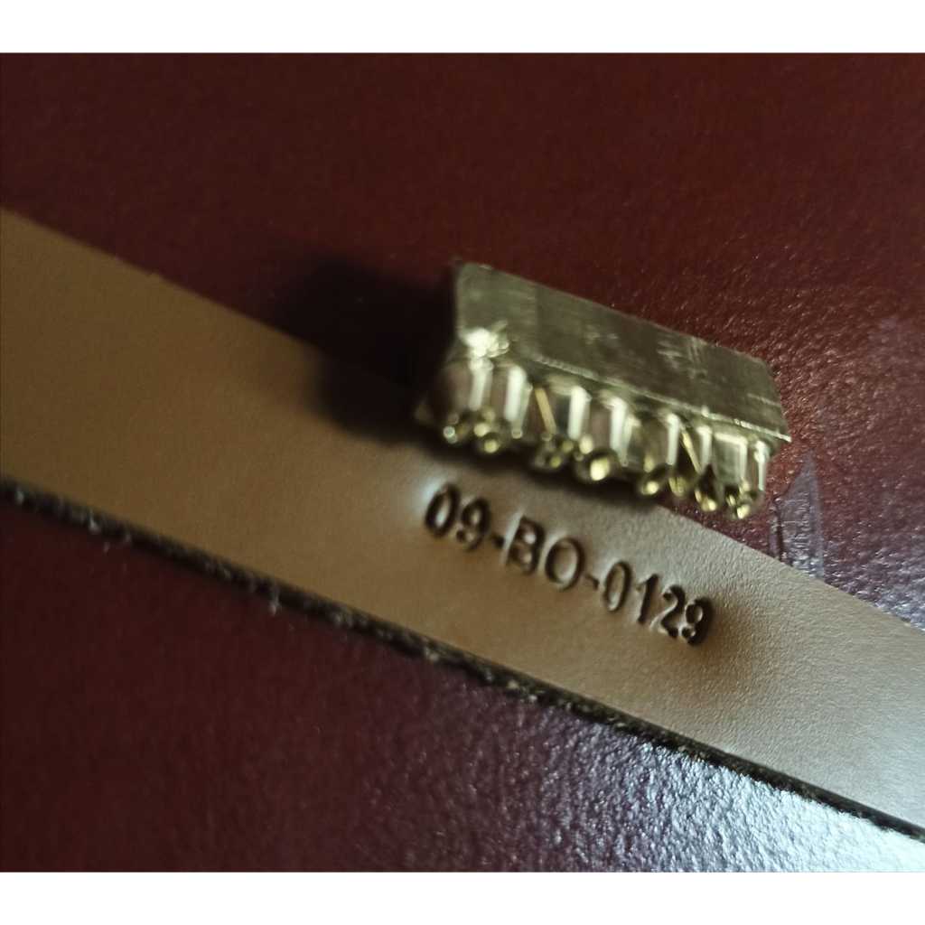 

STEMPEL EMBOSS KULIT STEMPEL GETOK KULIT STEMPEL TIMBUL KULIT